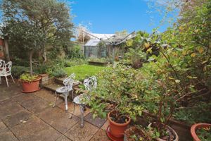 CLAREMONT ROAD- click for photo gallery